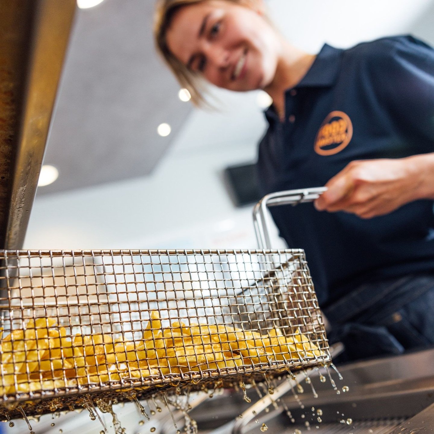 Kom werken in de horeca. Ga aan de slag als allround cafetariamedewerker bij Foodmaster Alphen aan den Rijn. Zowel parttime als fulltime functies beschikbaar.